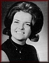 Gwenndolynn Joyce Scott, 1966